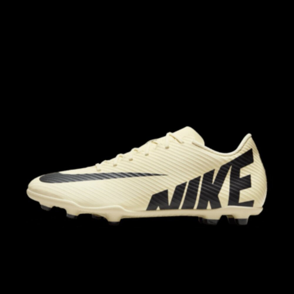 new Nike Mercurial Vapor 15 Club Soccer Cleats M 6.5 / W 5